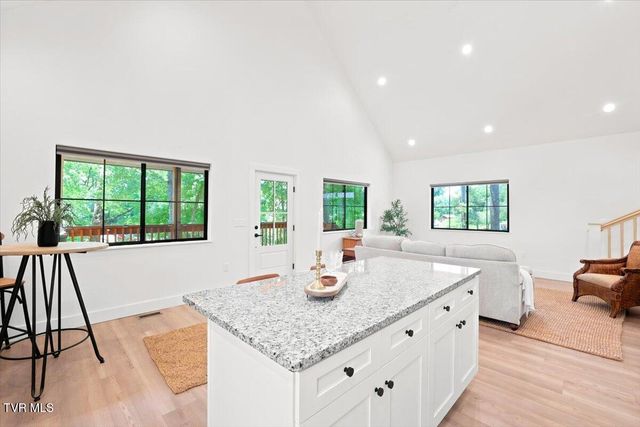 403 Crescent Drive, Greeneville, TN 37743