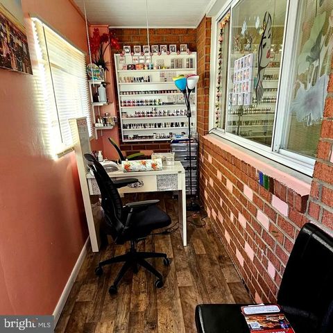 3702 RIVIERA ST, Temple Hills, MD 20748