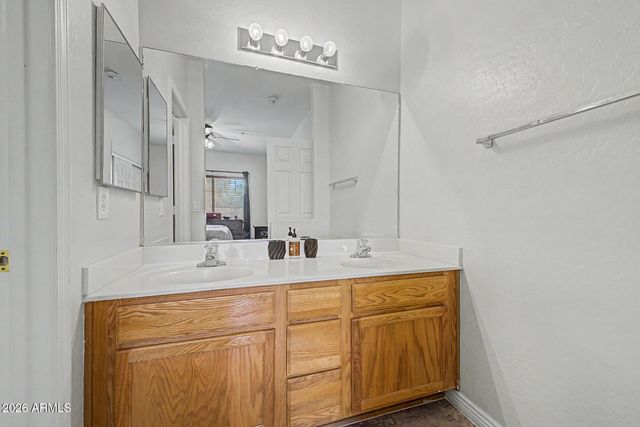 2831 E SOUTHERN Avenue 124, Mesa, AZ 85204