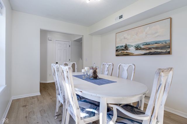 13992 Wakefield Place, Fishers, IN 46038