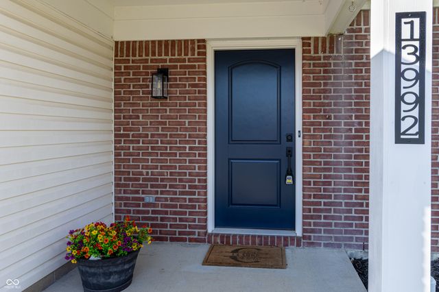 13992 Wakefield Place, Fishers, IN 46038