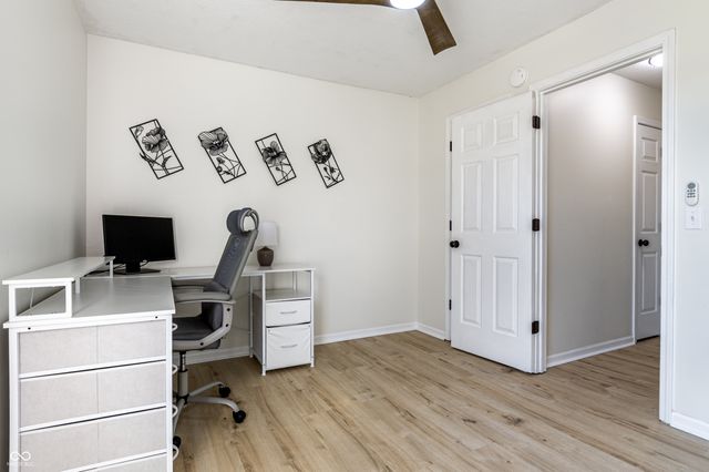 13992 Wakefield Place, Fishers, IN 46038