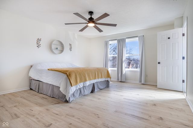 13992 Wakefield Place, Fishers, IN 46038