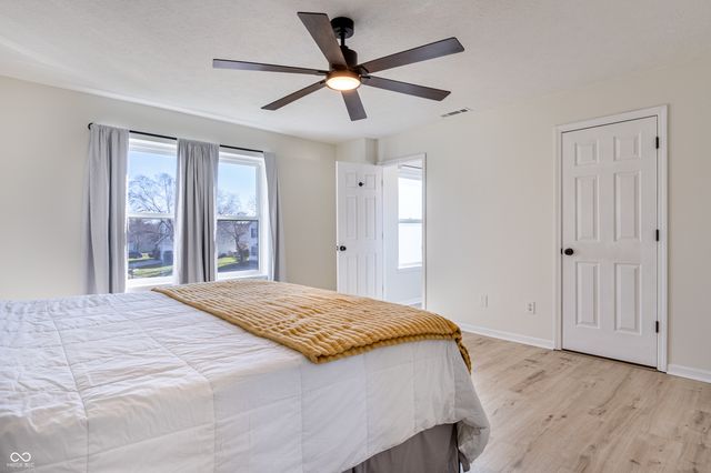 13992 Wakefield Place, Fishers, IN 46038