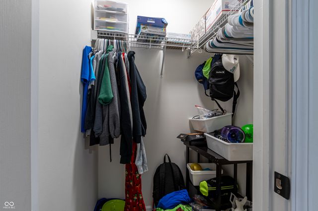 13992 Wakefield Place, Fishers, IN 46038