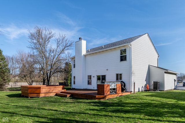 13992 Wakefield Place, Fishers, IN 46038