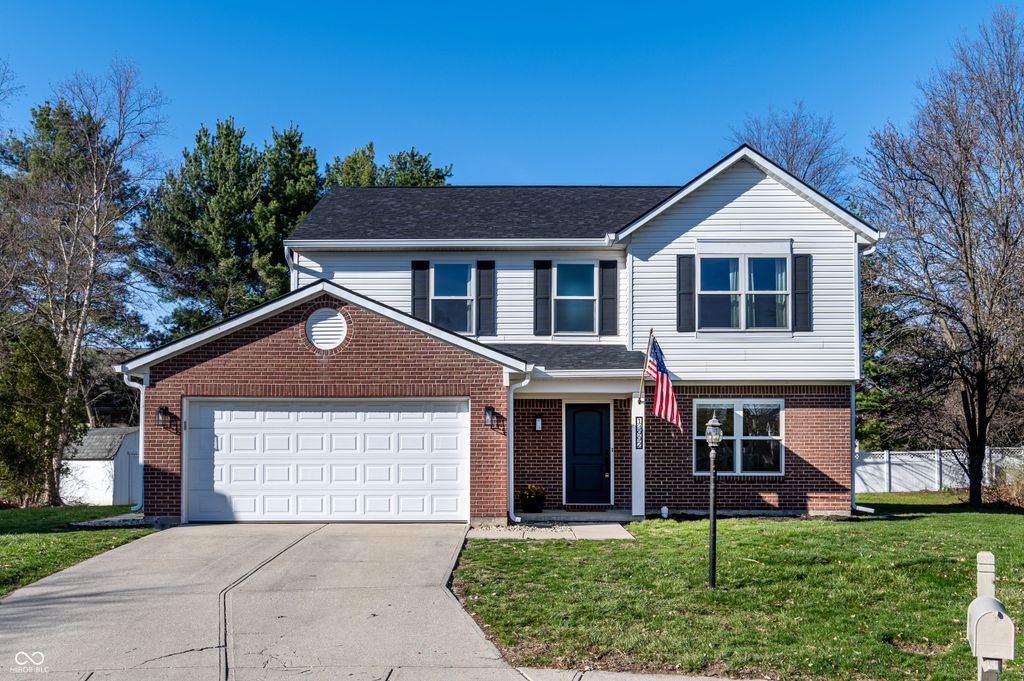 13992 Wakefield Place, Fishers, IN 46038