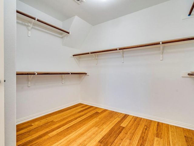 401 Strawberry Blonde DR, Buda, TX 78610