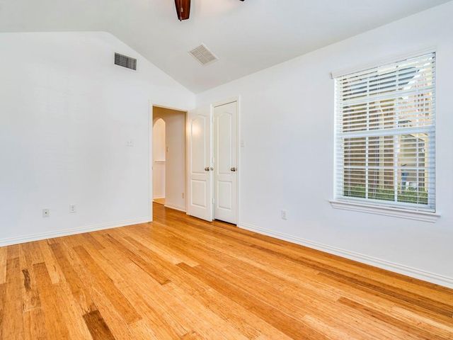 401 Strawberry Blonde DR, Buda, TX 78610