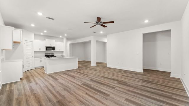 150 E Gray Owl Drive, Freeport, FL 32439
