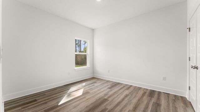 150 E Gray Owl Drive, Freeport, FL 32439