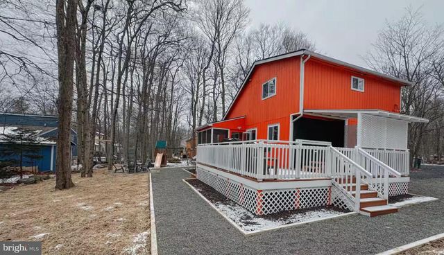 1355 WINDING WAY, Tobyhanna, PA 18466