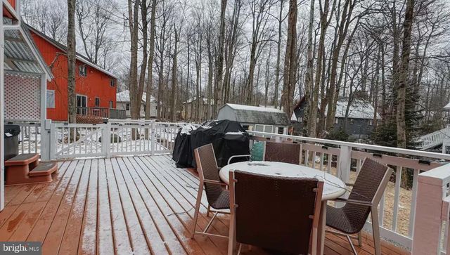 1355 WINDING WAY, Tobyhanna, PA 18466