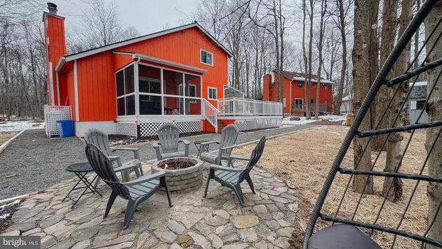 1355 WINDING WAY, Tobyhanna, PA 18466