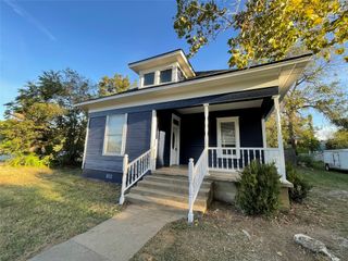 721 W Monterey Street, Denison, TX 75020