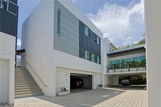 7520 SW 59th Place 4D, South Miami, FL 33143
