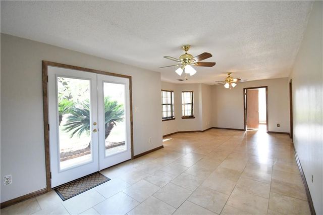 3252 Meadow Lane, Mobile, AL 36618