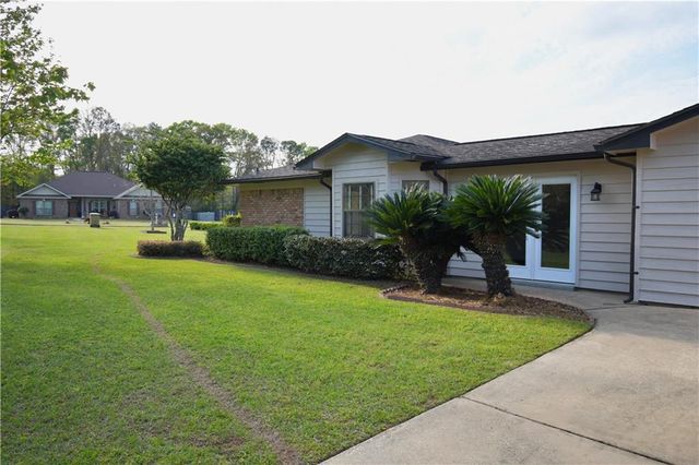 3252 Meadow Lane, Mobile, AL 36618