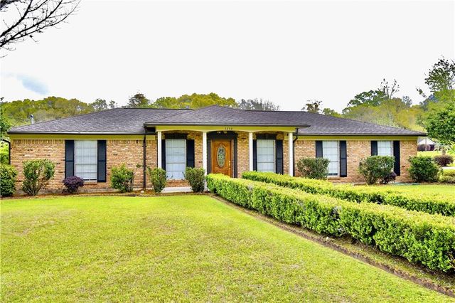 3252 Meadow Lane, Mobile, AL 36618