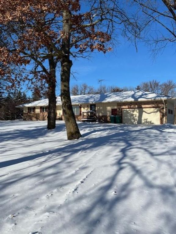 3258 37th Street SE, Delano, MN 55328