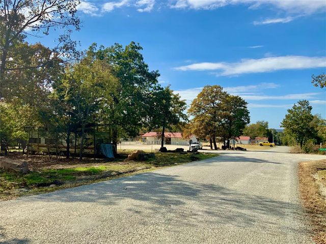 Pine Drive, Stigler, OK 74462