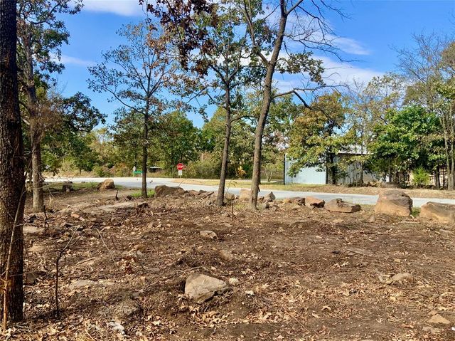 Pine Drive, Stigler, OK 74462