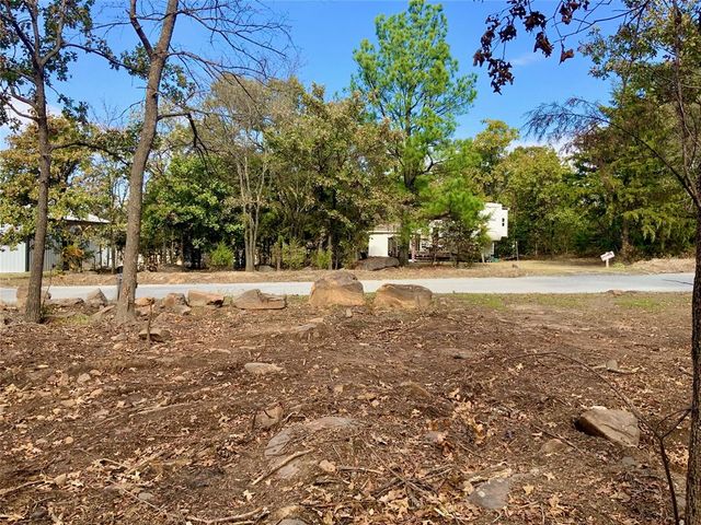 Pine Drive, Stigler, OK 74462
