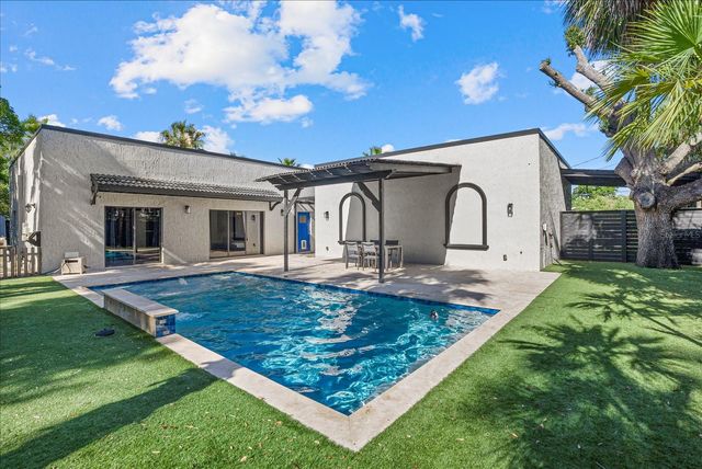 1185 S SHADE AVENUE, Sarasota, FL 34237