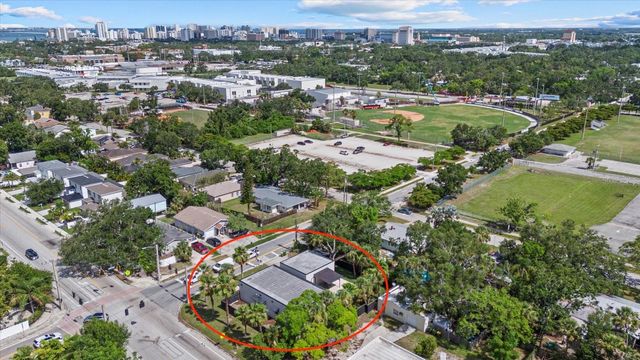 1185 S SHADE AVENUE, Sarasota, FL 34237
