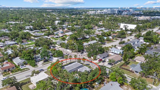 1185 S SHADE AVENUE, Sarasota, FL 34237