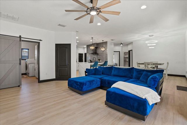 1185 S SHADE AVENUE, Sarasota, FL 34237