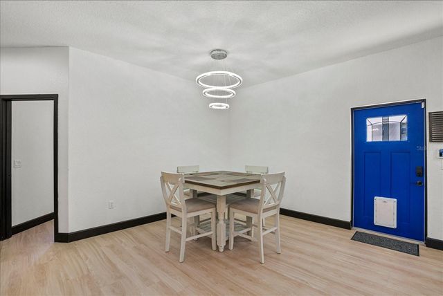 1185 S SHADE AVENUE, Sarasota, FL 34237