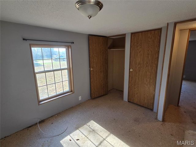 698 Ridge Road, Troy, MO 63379