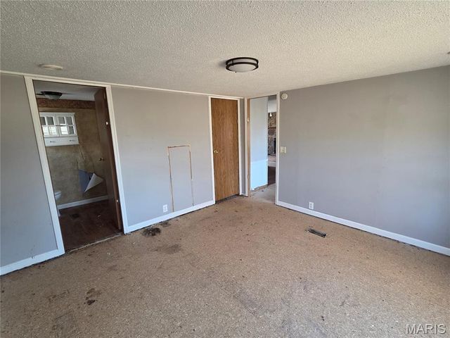 698 Ridge Road, Troy, MO 63379