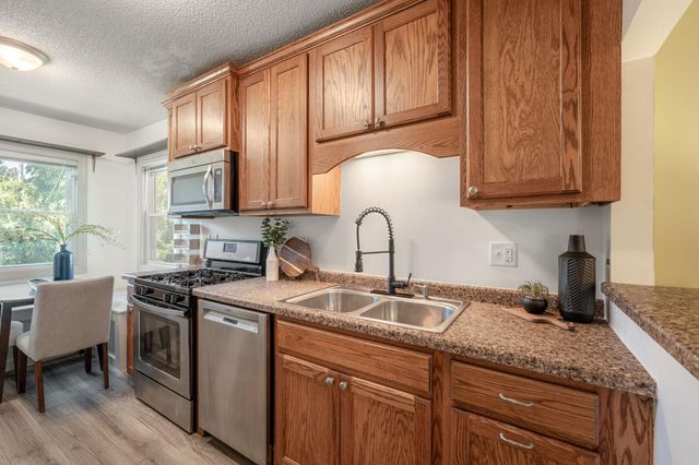 1009 Humboldt Avenue, West Saint Paul, MN 55118