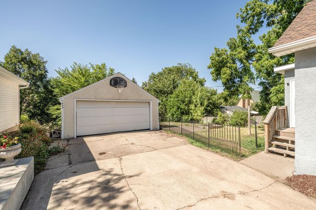 1009 Humboldt Avenue, West Saint Paul, MN 55118