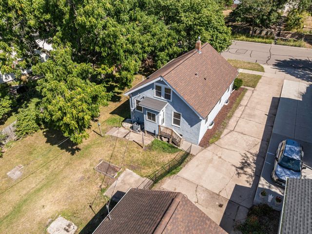 1009 Humboldt Avenue, West Saint Paul, MN 55118