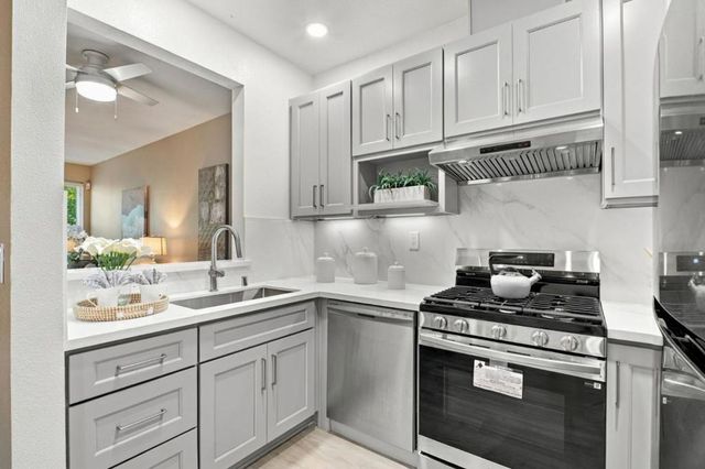 637 Atherton Place 403, Hayward, CA 94541