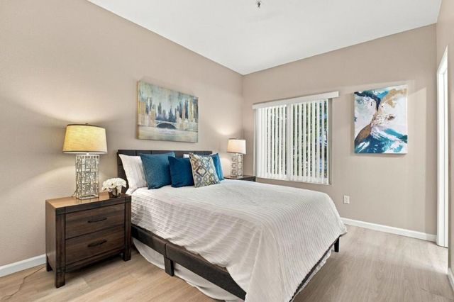 637 Atherton Place 403, Hayward, CA 94541
