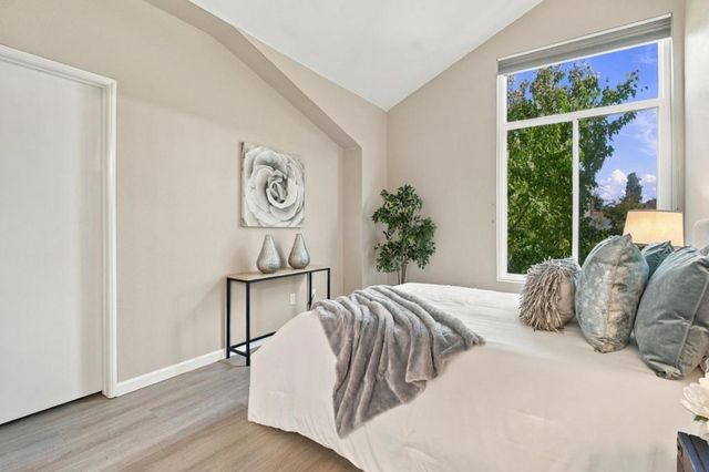 637 Atherton Place 403, Hayward, CA 94541