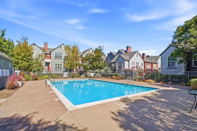 637 Atherton Place 403, Hayward, CA 94541