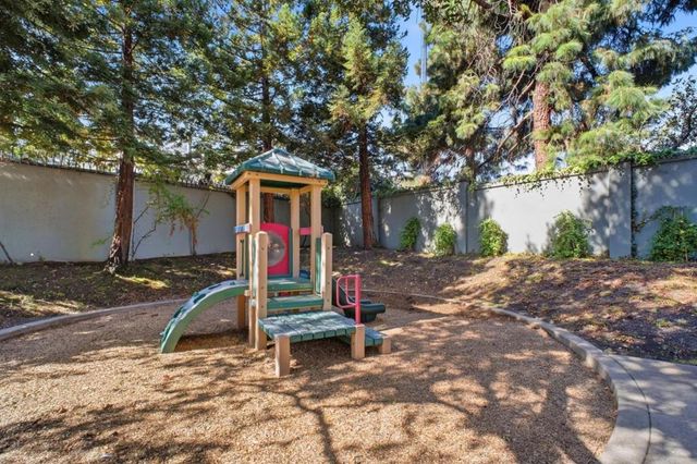 637 Atherton Place 403, Hayward, CA 94541