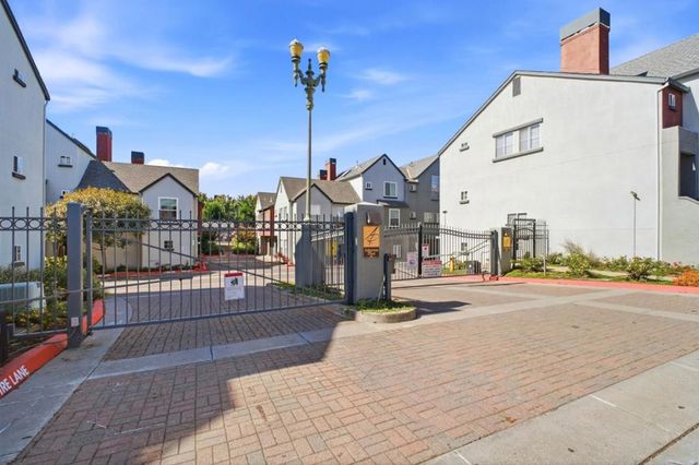 637 Atherton Place 403, Hayward, CA 94541