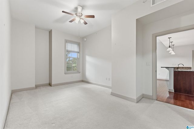 1040 Broadway Park Apt 305, Homewood, AL 35209