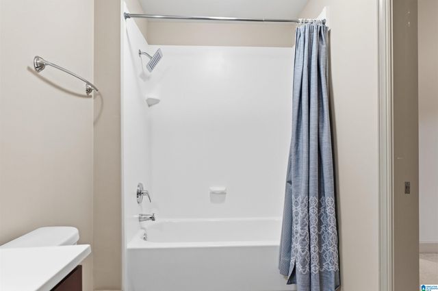 1040 Broadway Park Apt 305, Homewood, AL 35209