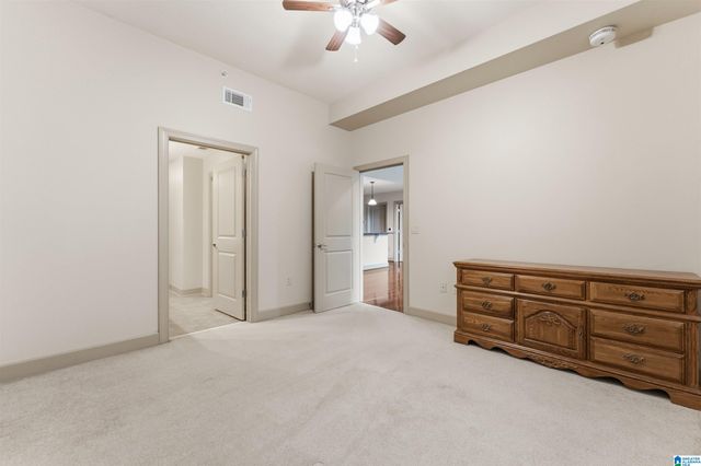 1040 Broadway Park Apt 305, Homewood, AL 35209