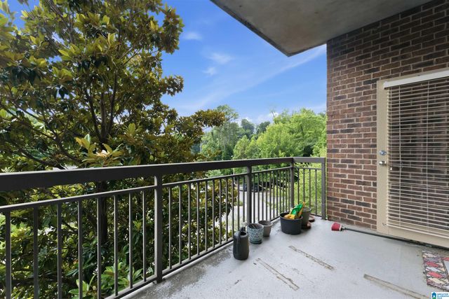 1040 Broadway Park Apt 305, Homewood, AL 35209