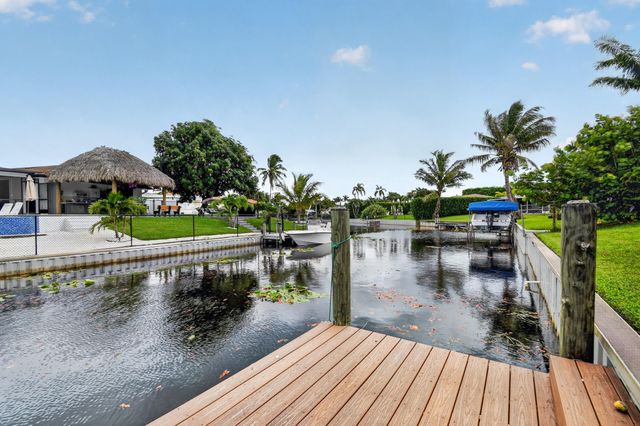 7951 W Lake Drive, Lake Clarke Shores, FL 33406