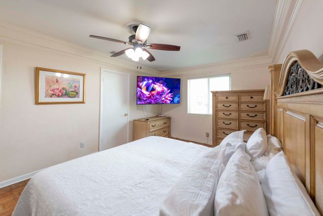 7951 W Lake Drive, Lake Clarke Shores, FL 33406