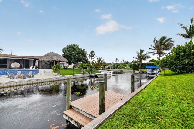 7951 W Lake Drive, Lake Clarke Shores, FL 33406